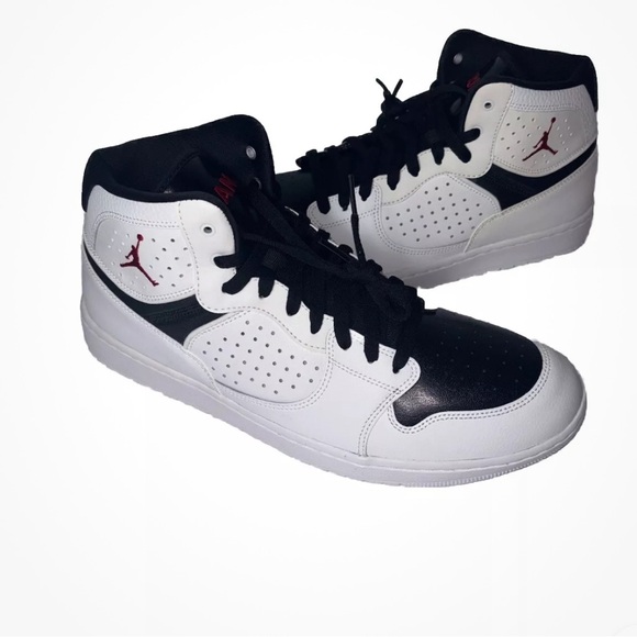 nike jordan access white